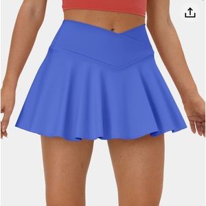 NWOT Halara cross over skirt